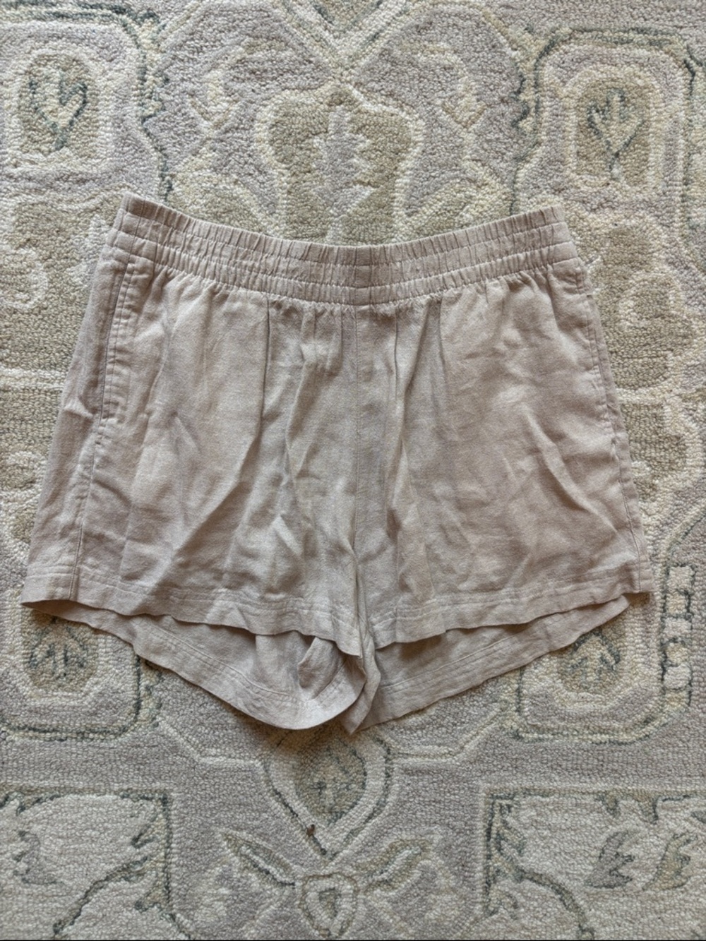 Old navy linen shorts